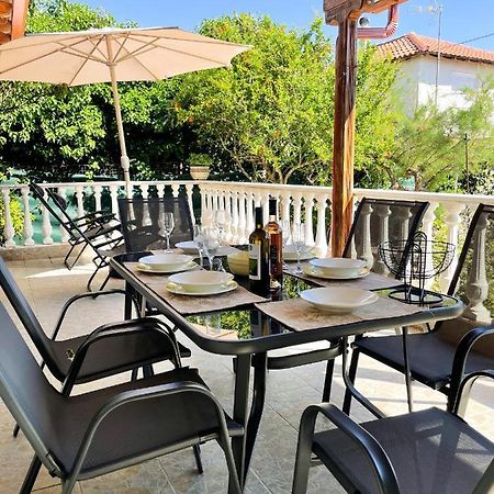 Casa Lia-Beach Front Villa Nea Kallikrateia Extérieur photo