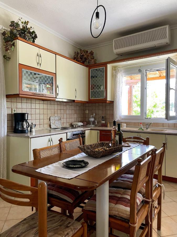Casa Lia-Beach Front Villa Nea Kallikrateia Extérieur photo